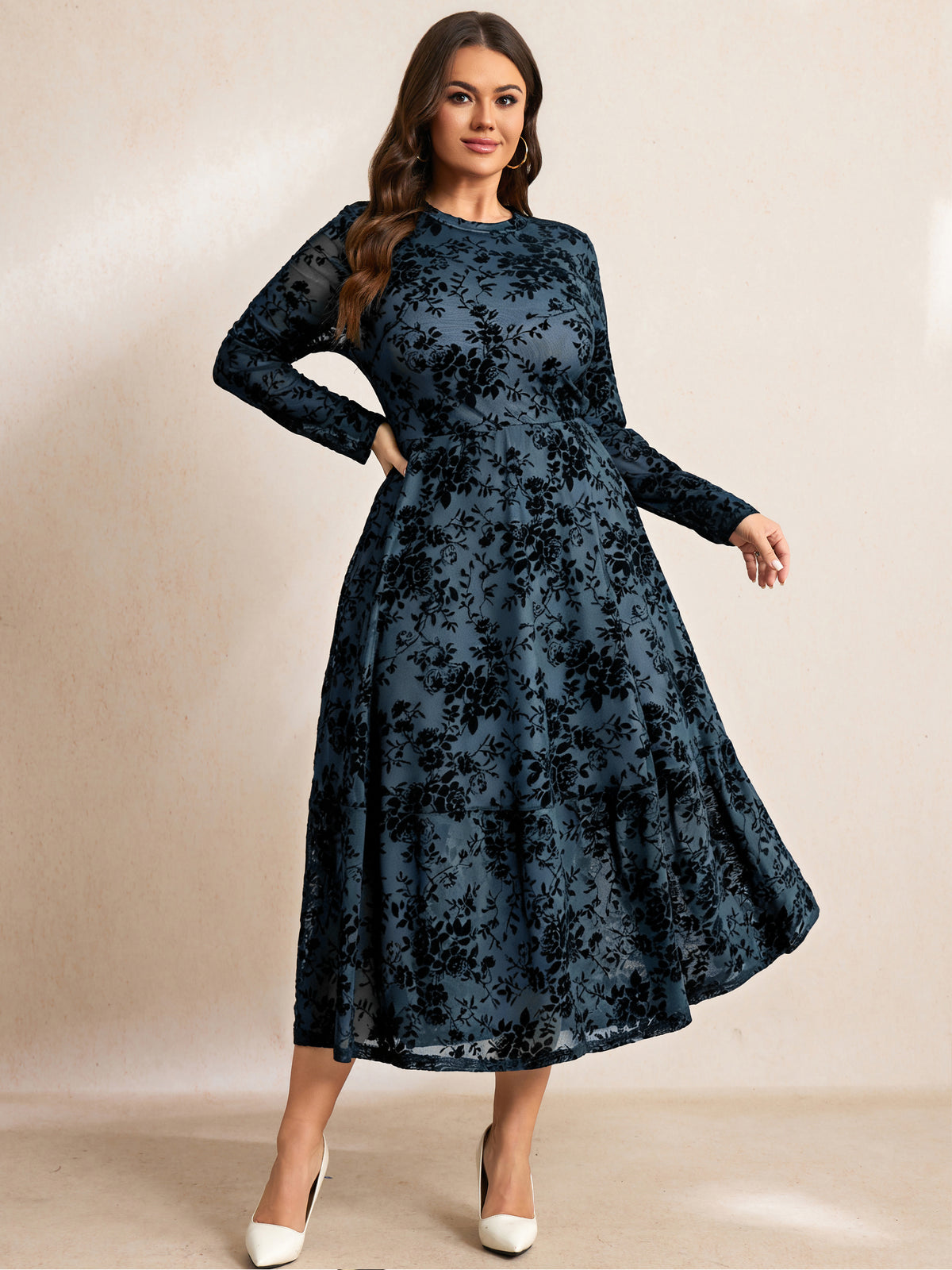 RWJ 6794 Blue Flocking Floral 1-1.jpg