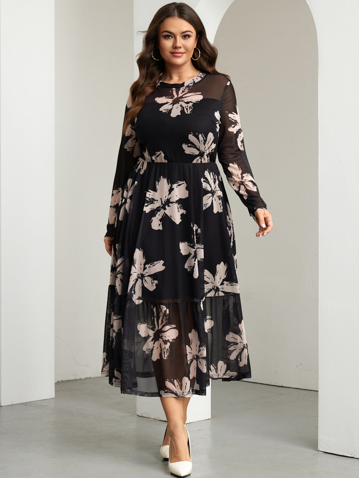Plus Size Lace Long-Sleeve Midi Dress — Black Floral