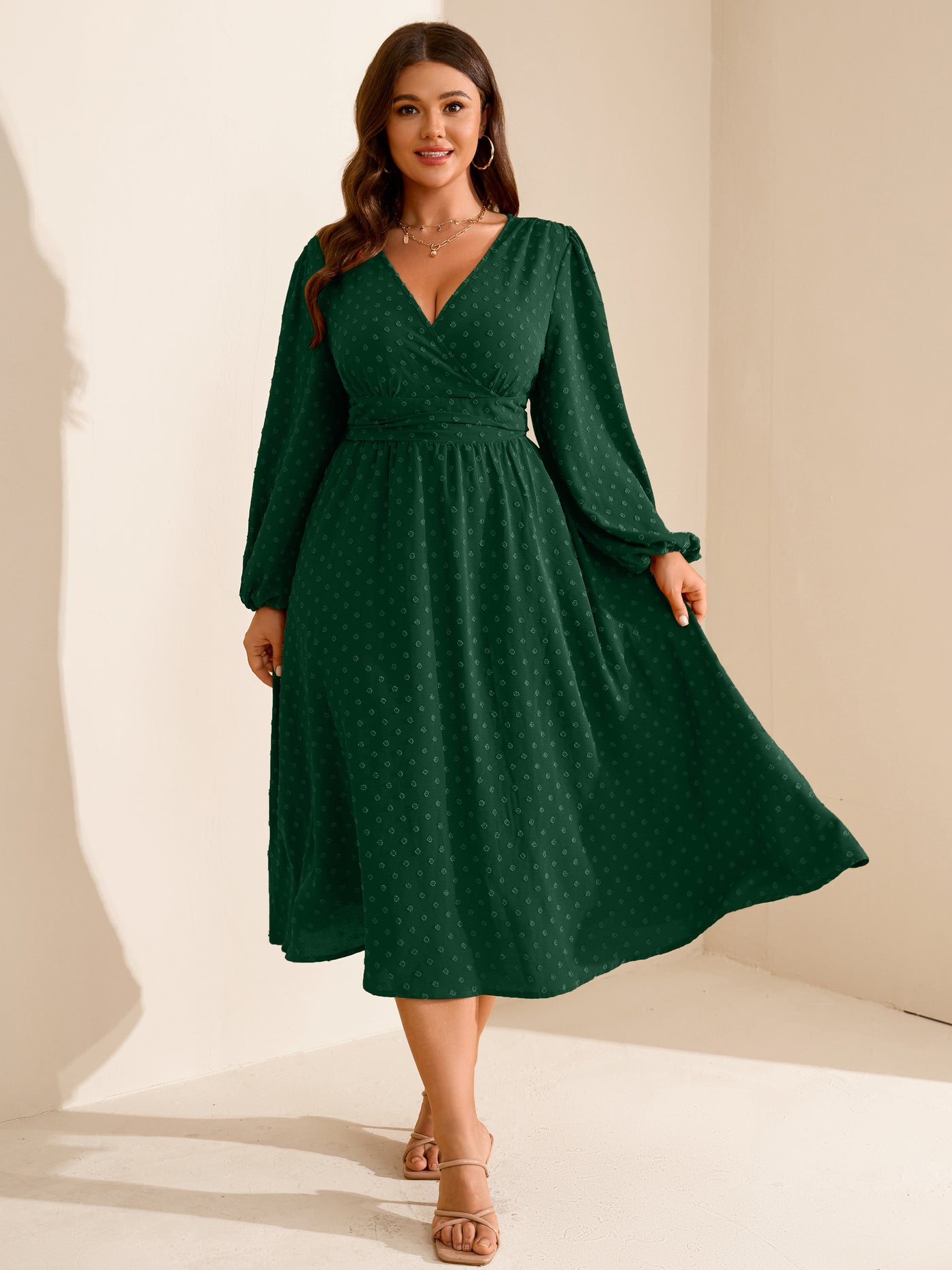 Plus Size Swiss-Dot V-Neck Party Dress — Emerald Green