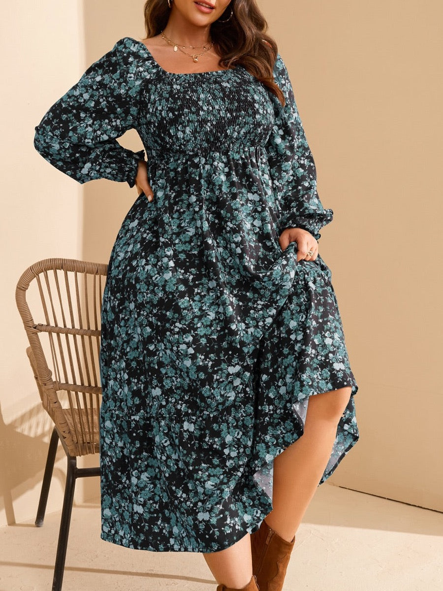 RWJ 6681 Black Blue Floral dress detail crop, 3:4