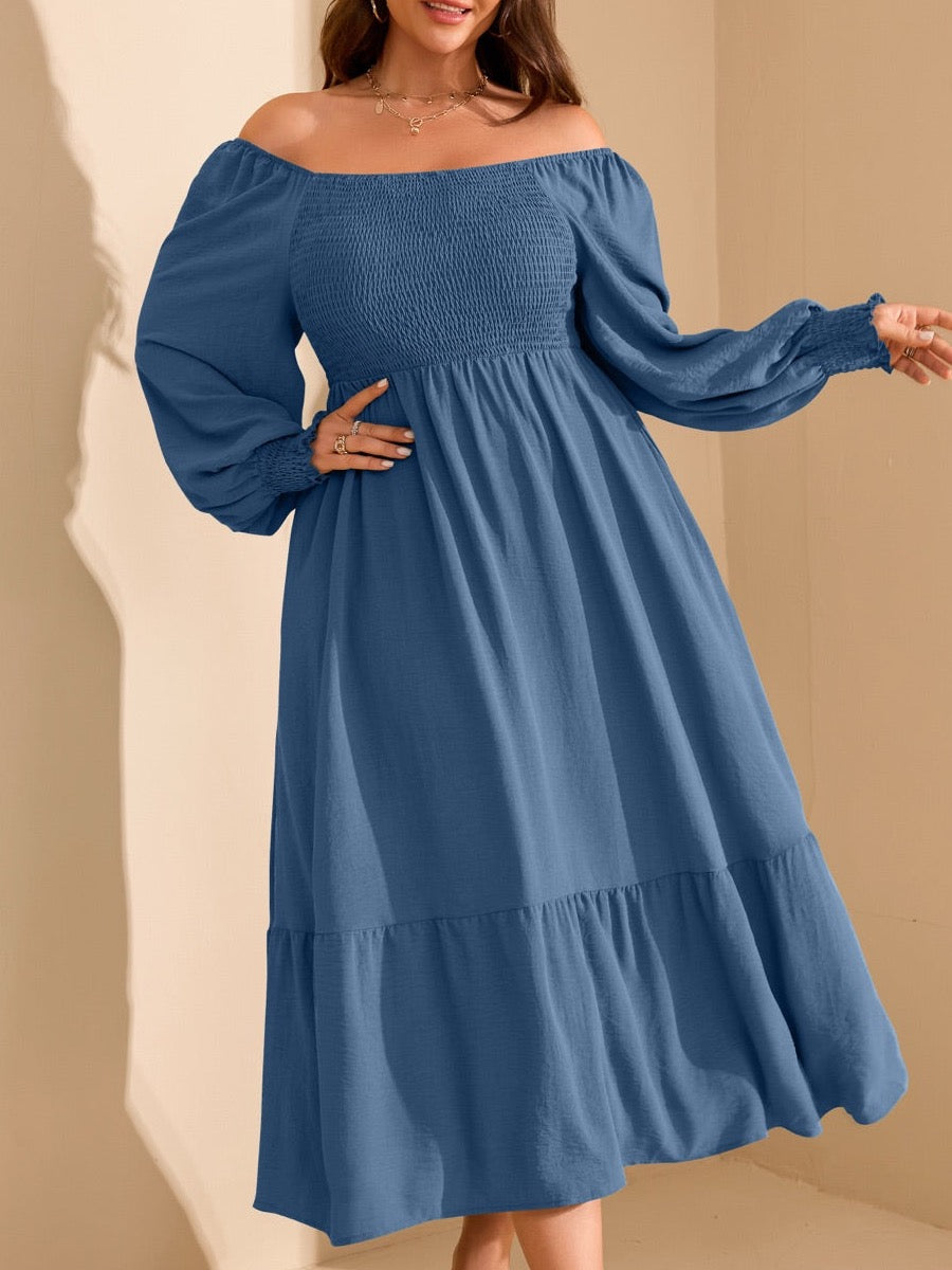 RWJ 6681 Dusty Blue dress detail crop, 3:4