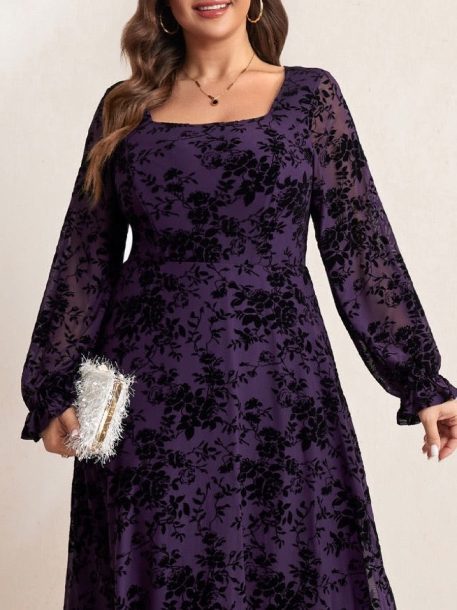 RWJ 6402 deep purple floral lace square-neck maxi dress, upper-body detail