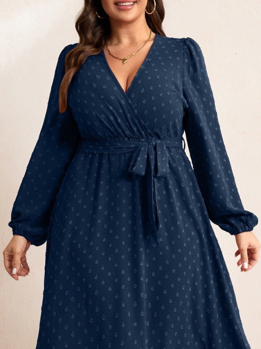 RWJ 6404 navy blue V-neck tiered midi dress, upper-body detail
