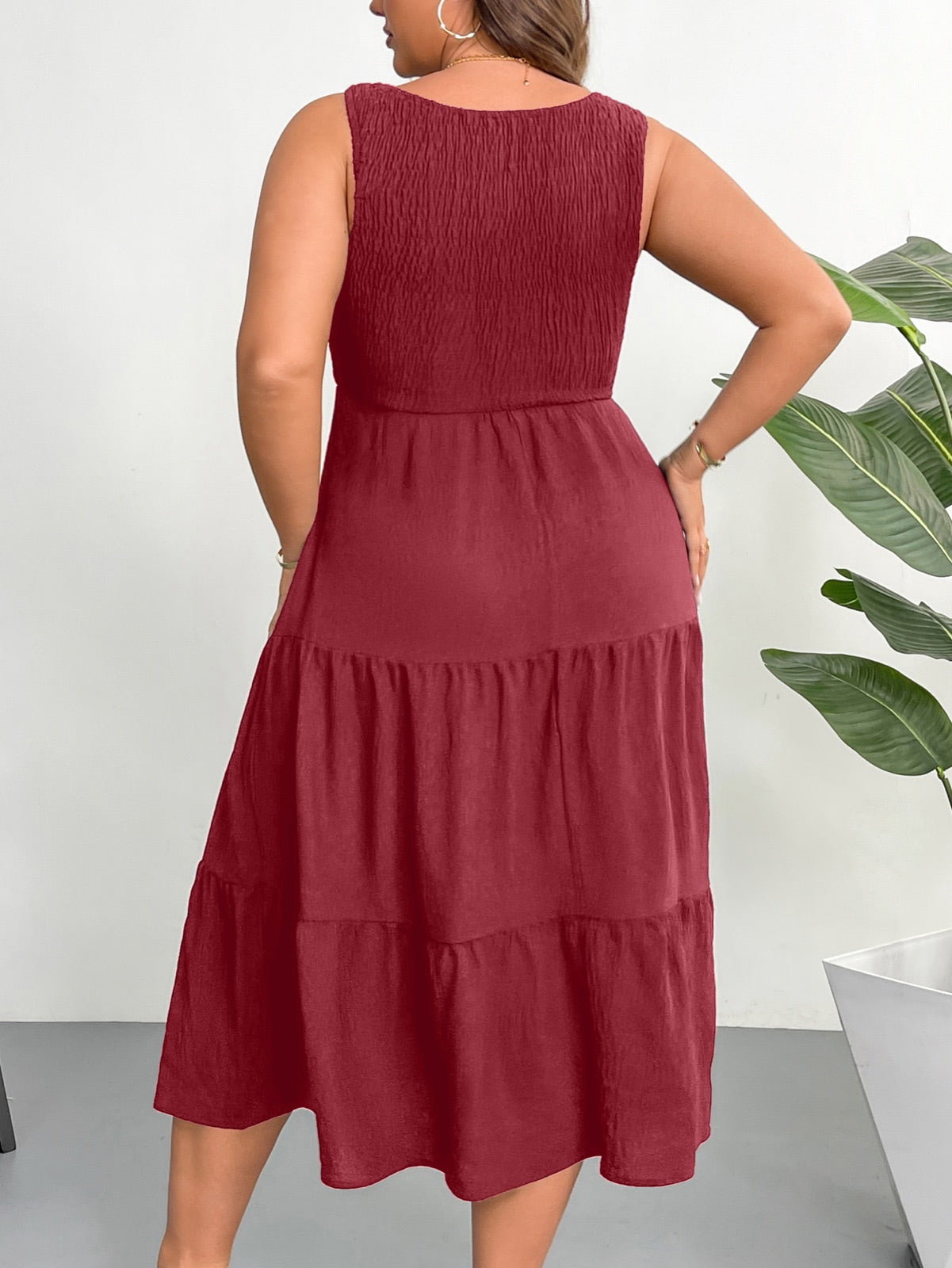 Plus Size Sleeveless Tiered Maxi Dress — Bean Paste Red gallery image 1