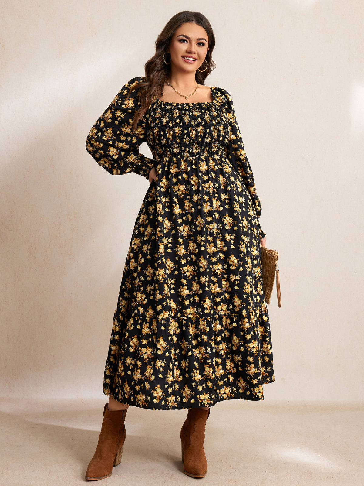 RWJ 6681 Black Yellow Floral product image