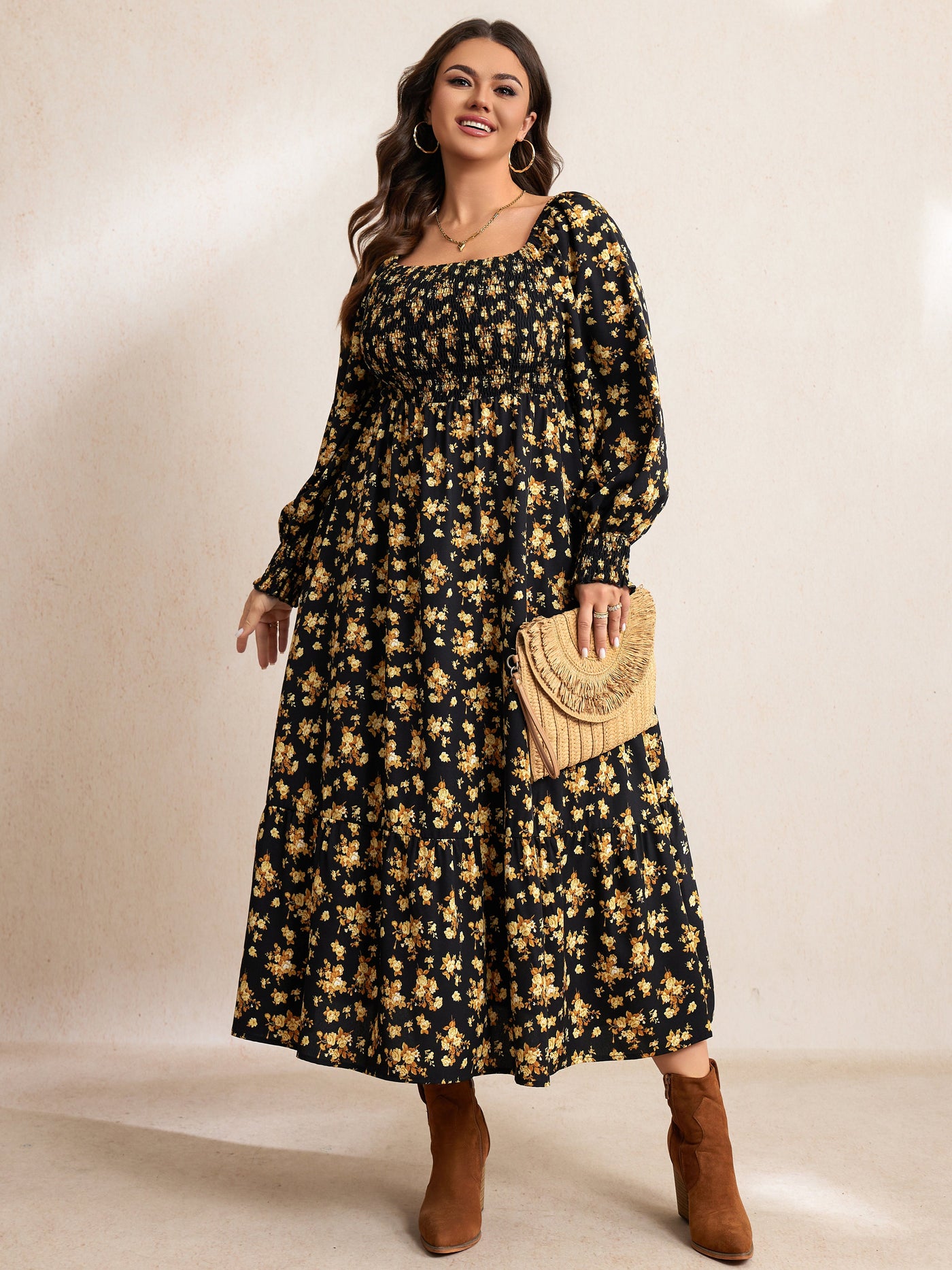 RWJ 6681 Black Yellow Floral detail image