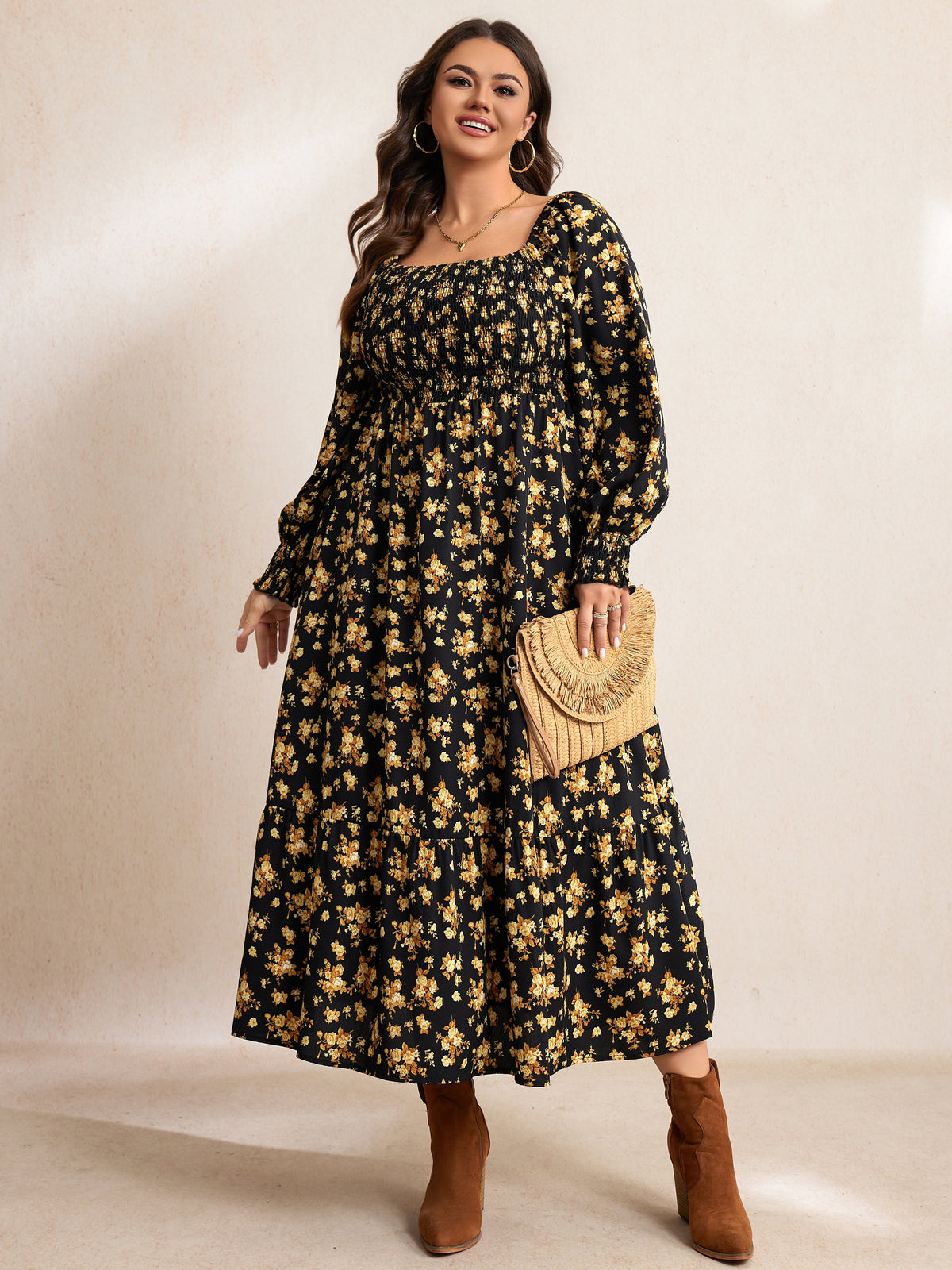RWJ 6681 Black Yellow Floral detail image