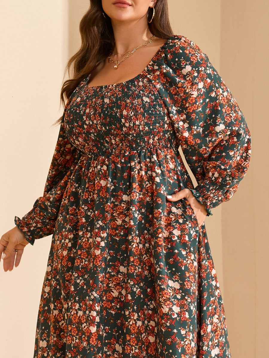 RWJ 6681 Green Floral dress detail crop, 3:4