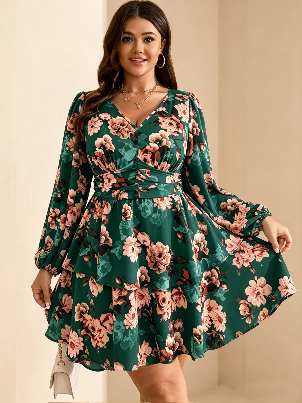 RWJ 6685 Emerald Green Floral detail image