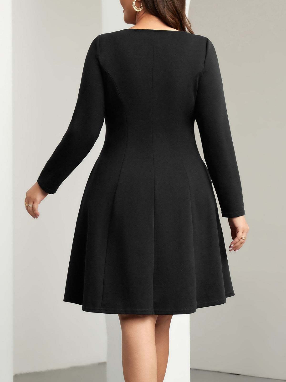Plus Size Square-Neck Long-Sleeve Mini Dress — Black gallery image 4