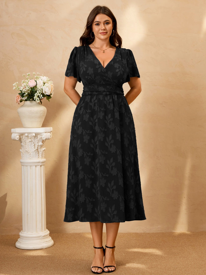 Plus Size Lace V-Neck Midi Dress — Black