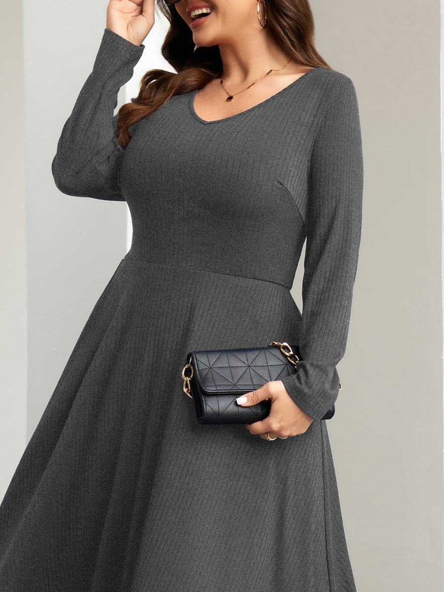 Plus Size Long-Sleeve Fit-and-Flare Midi Dress — Gray close-up detail