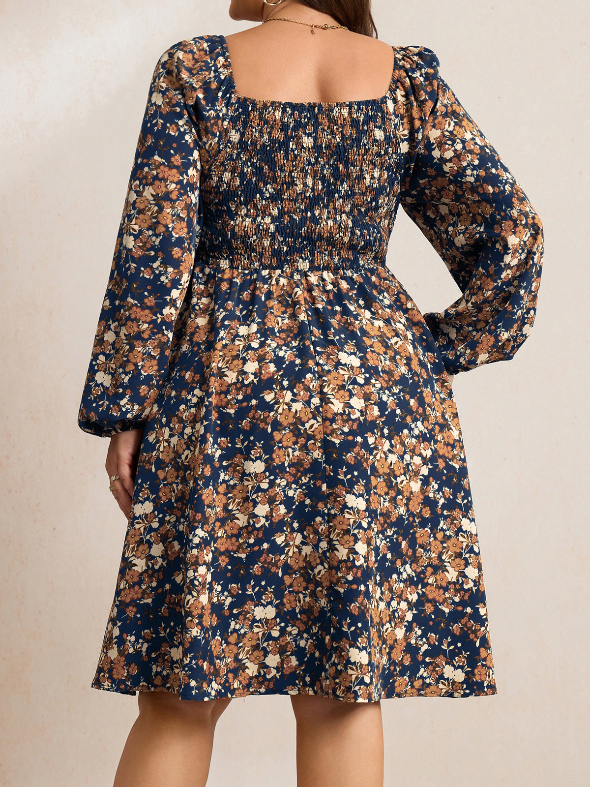 RWJ 6807 Navy Blue Floral detail image