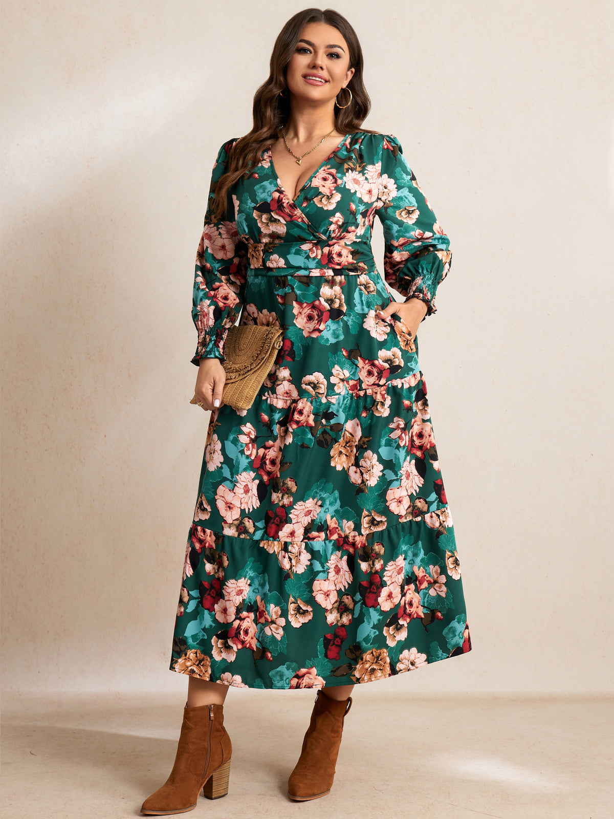 RWJ 6814 Emerald Green Floral detail image