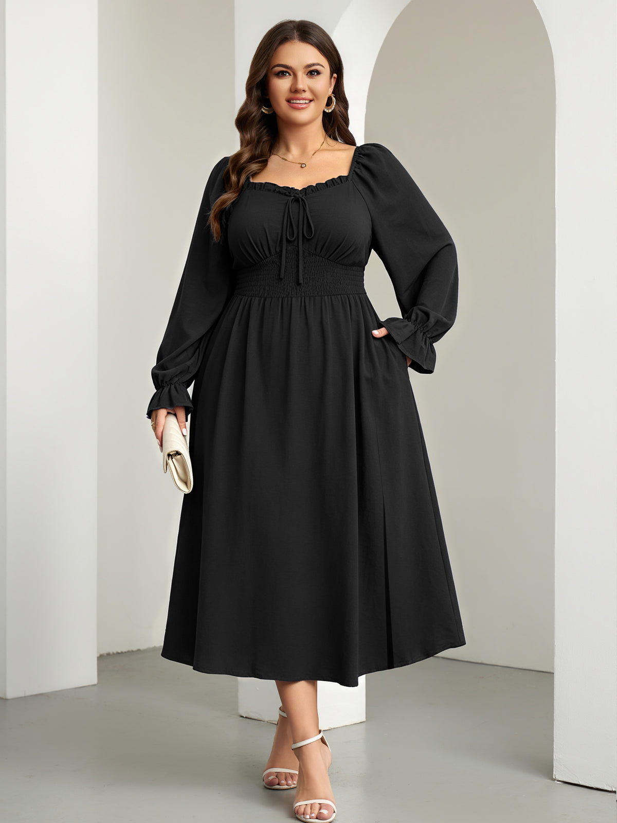 RWJ 6824 Black square-neck side-slit maxi dress