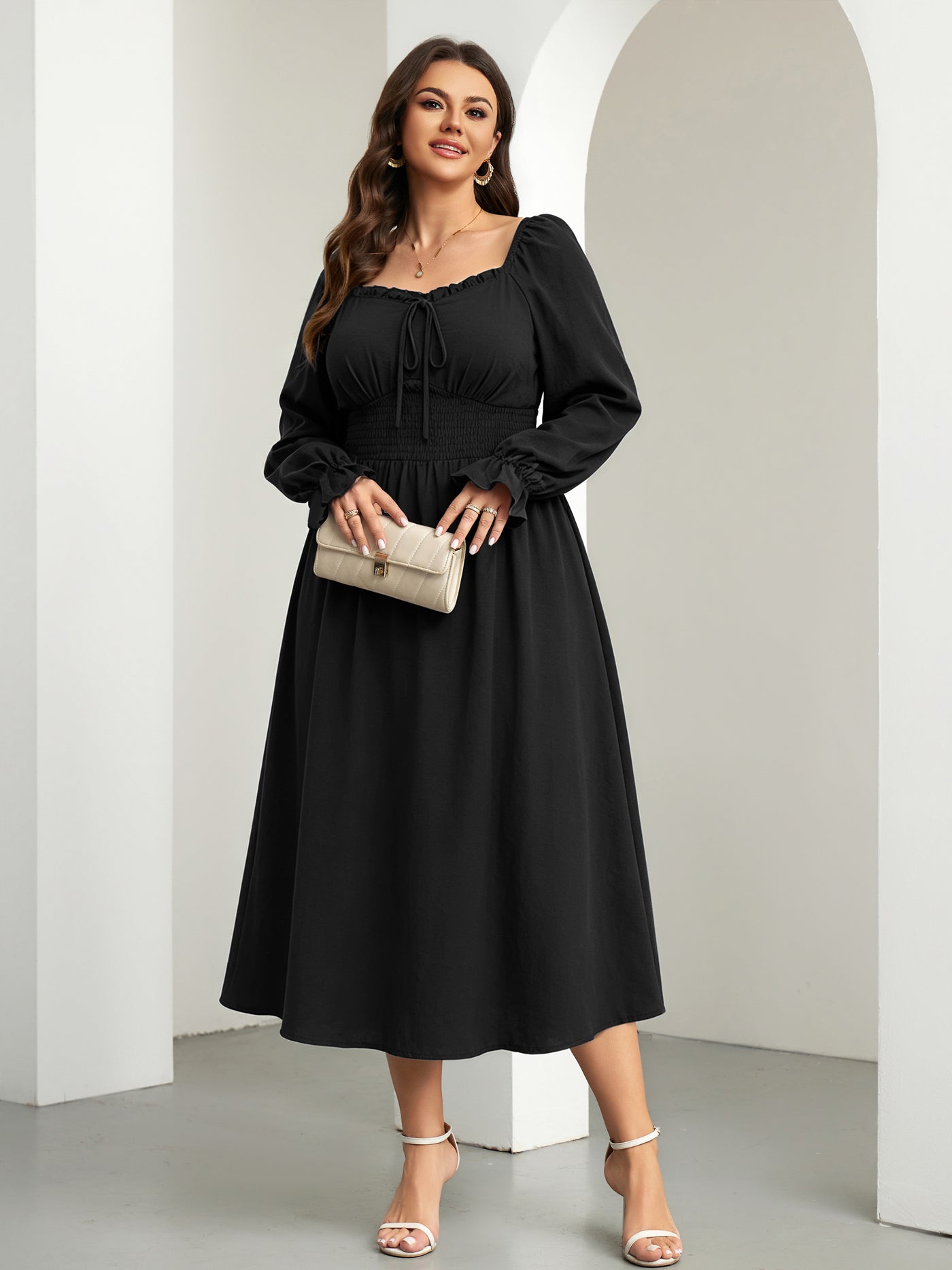 RWJ 6824 Black square-neck side-slit maxi dress