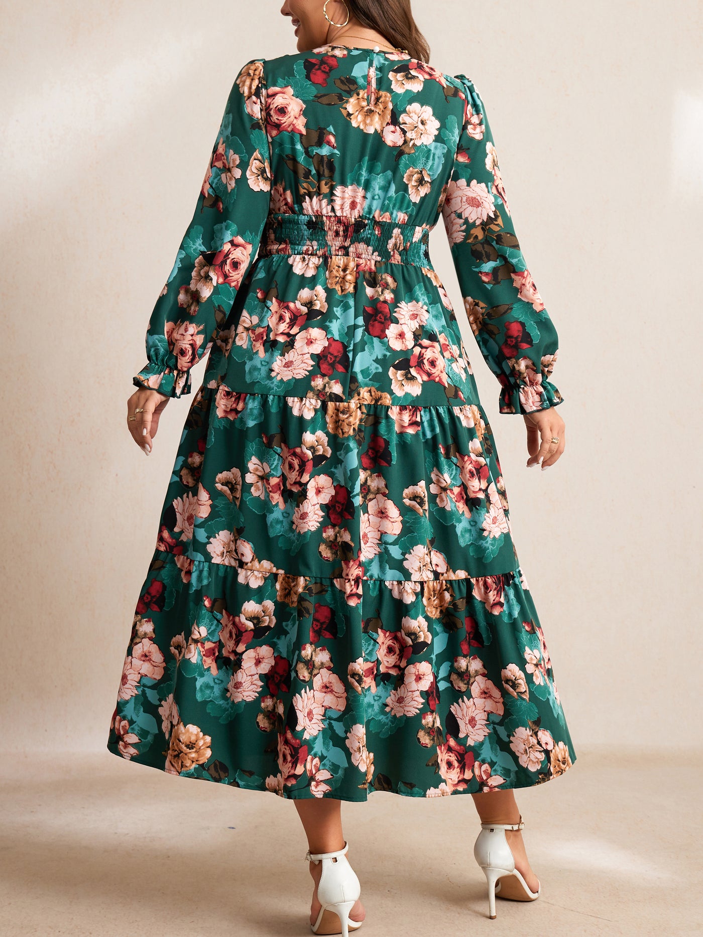 RWJ 6907 Green Floral plus size ruffle sleeve tiered maxi dress